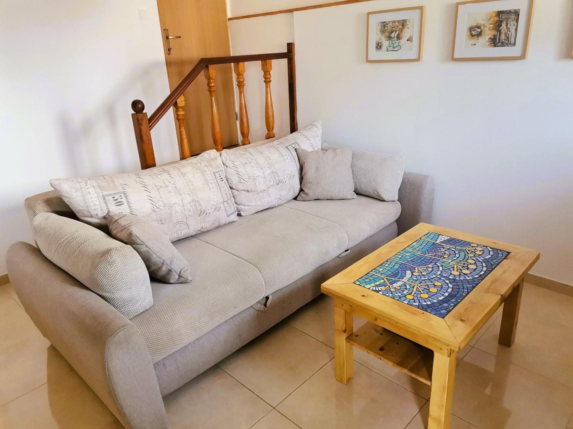 Charming Traditional Townhouse - Holiday Home Kata イェゼラ エクステリア 写真